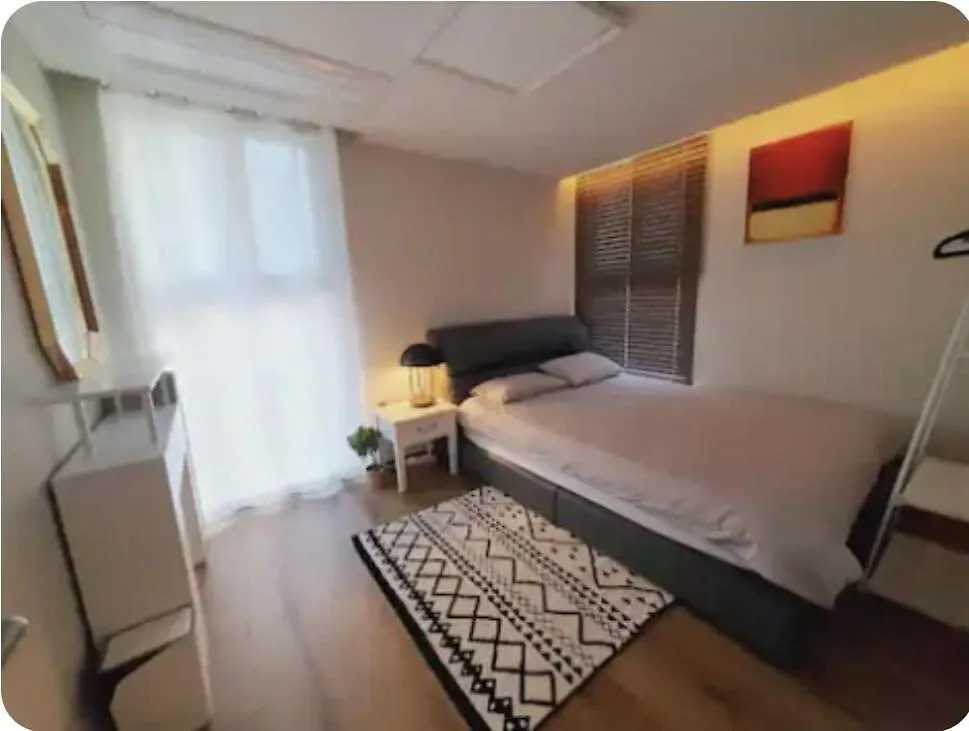 Apartment Gyeongbokgung Palace House Seoul South Korea